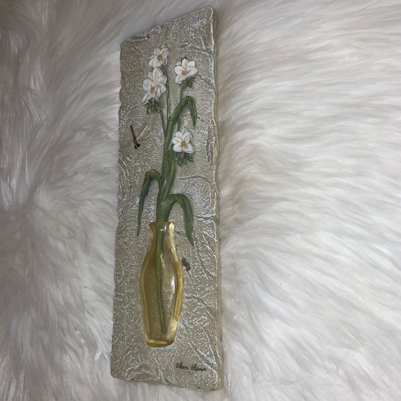 Cheri Blum 3D Resin Wall Art Plaque Flowers in Vase Dragonfly - Picture 5 of 8